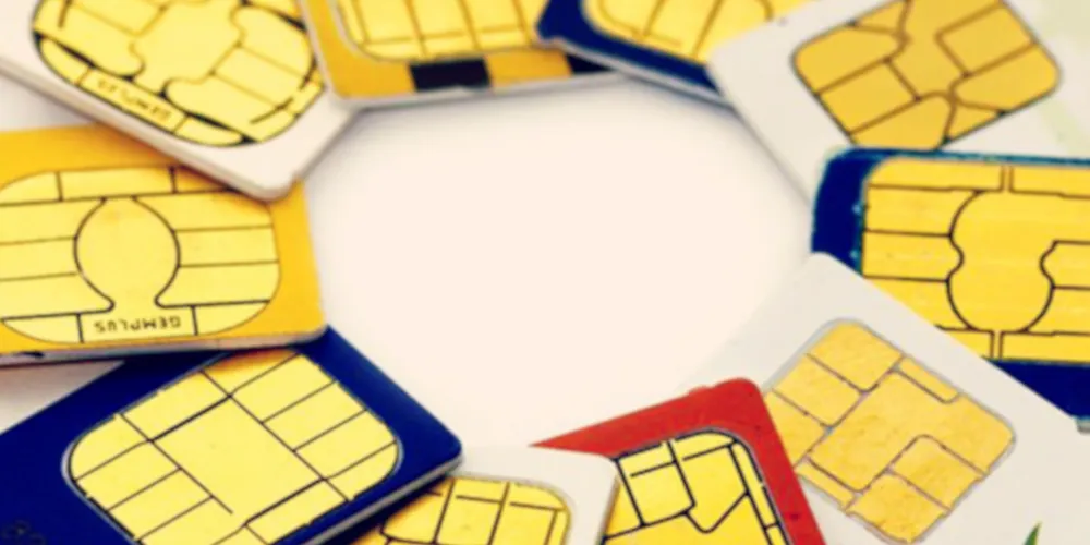 Позаботиться о местной сим-карте или роуминге для вашего мобильного телефона.