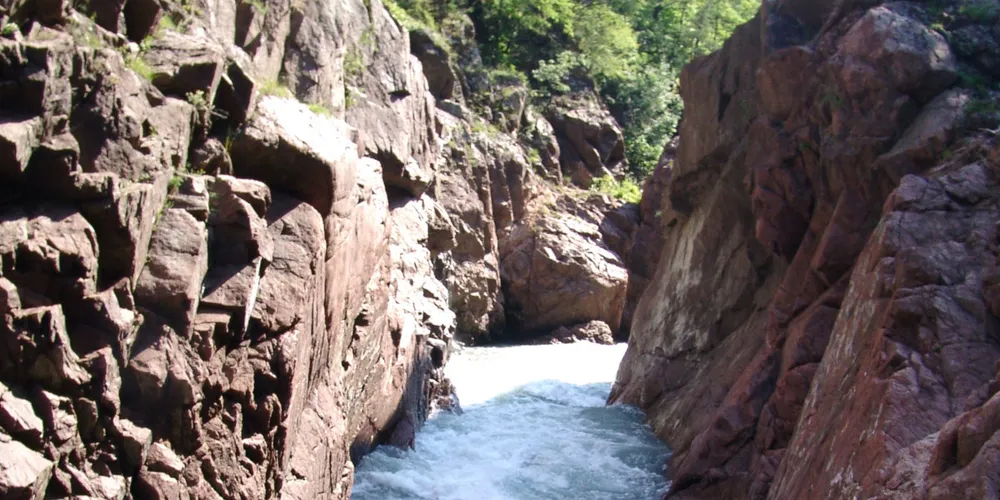 Гранитный каньон Даховская