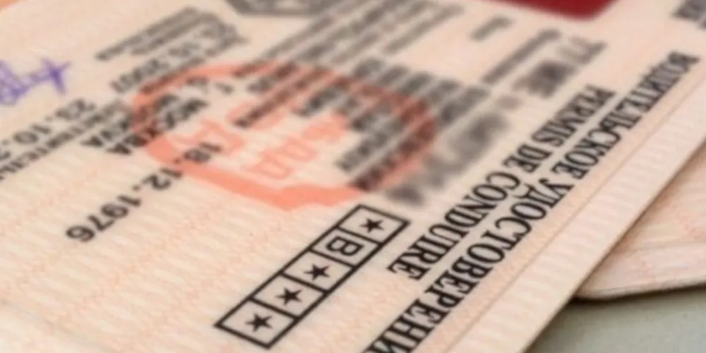 Какие нужны водительские права, чтобы поехать за границу на машине? Какие нужны водительские права, чтобы поехать за границу на машине?