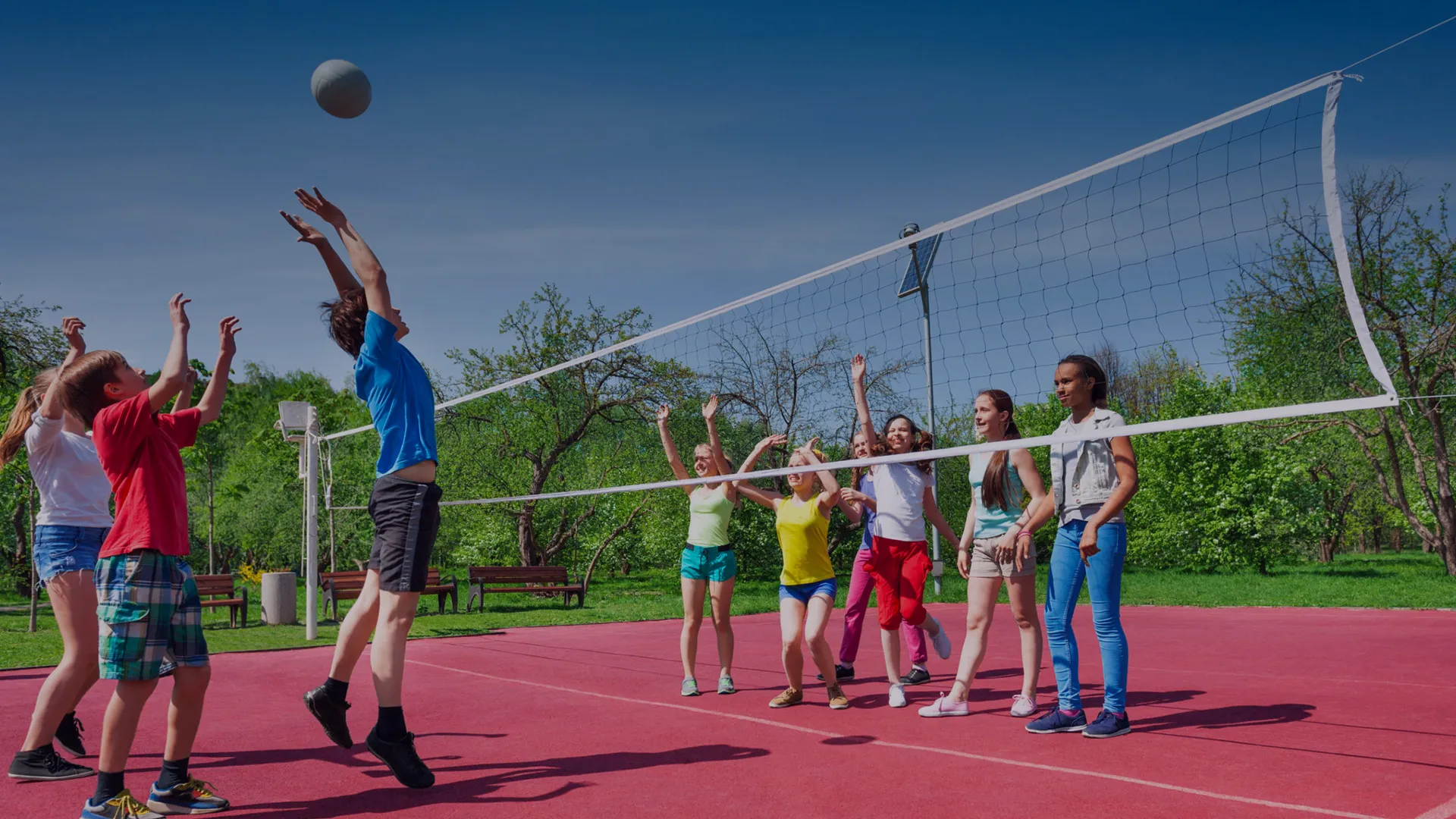 Спортивная площадка