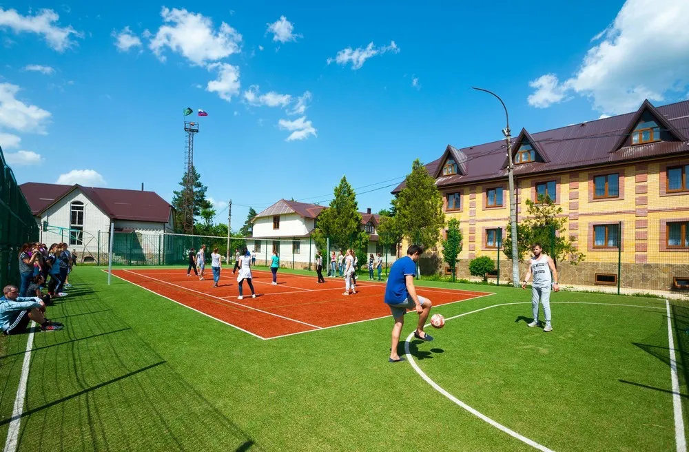 Спортивная площадка