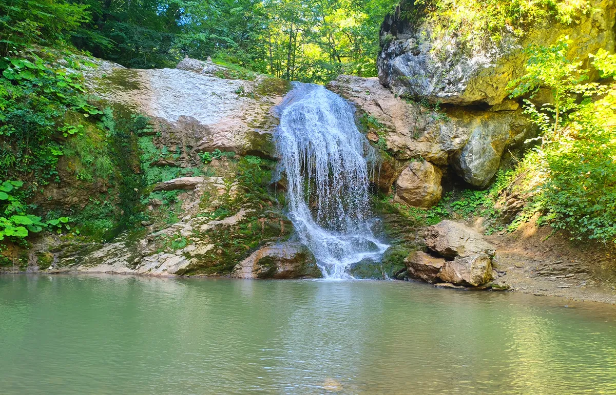 Водопады Руфабго