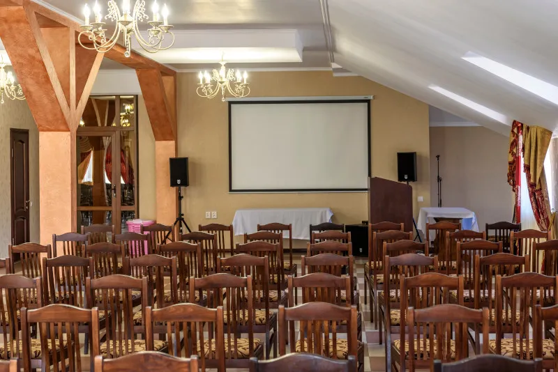 Конференц-зал