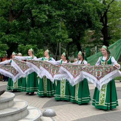 Какие местные события и фестивали проходят во время вашего пребывания?