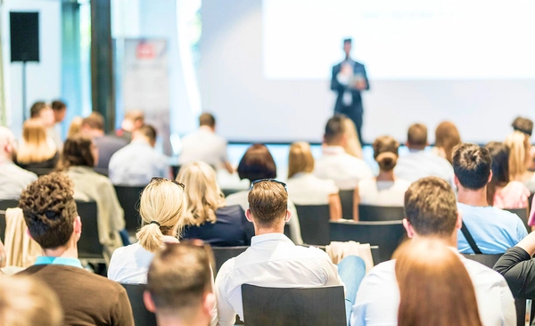 Конференц-зал в подарок