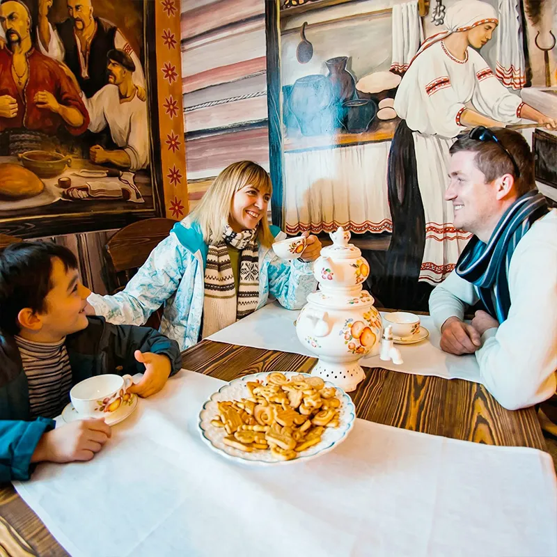 Кафе на турбазе Лаго-Наки