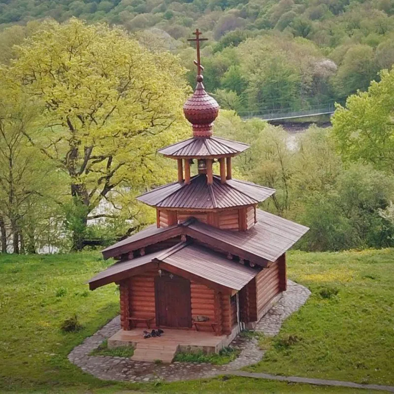 Экскурсии и посещения